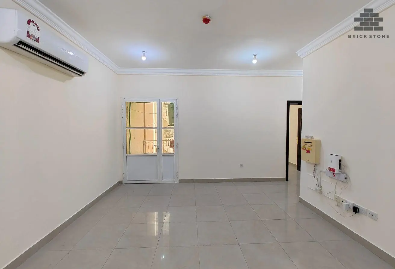 62468273 - Property Main Image