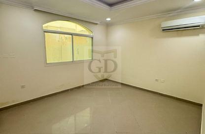 Apartment - 1 Bedroom - 1 Bathroom for rent in Ain Khaled Villas - Ain Khaled - Doha