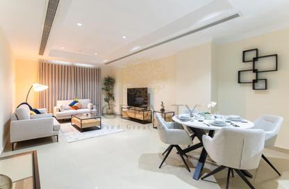 Apartment - 1 Bedroom - 2 Bathrooms for sale in West Porto Drive - Porto Arabia - The Pearl Island - Doha