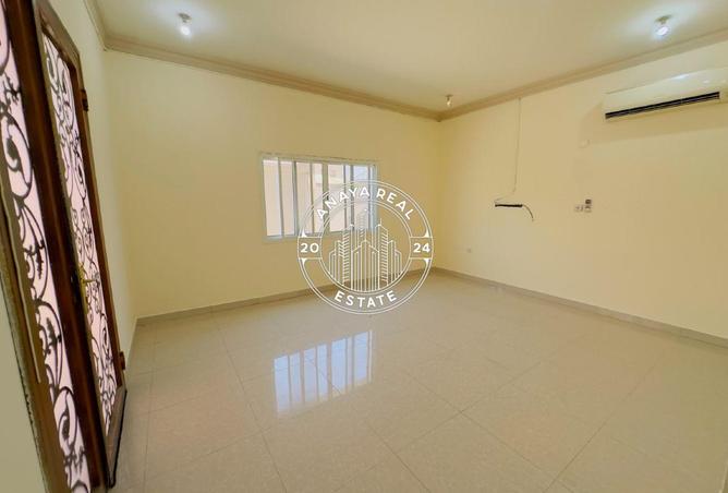 57303887 - Property Image 2