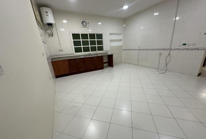 52132225 - Property Image 3