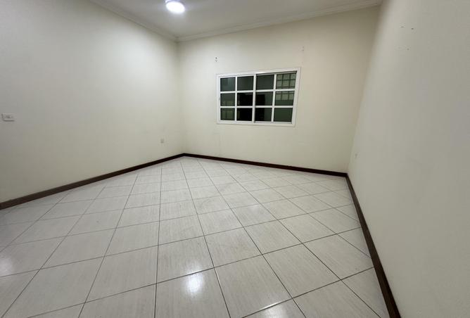 52132225 - Property Image 2