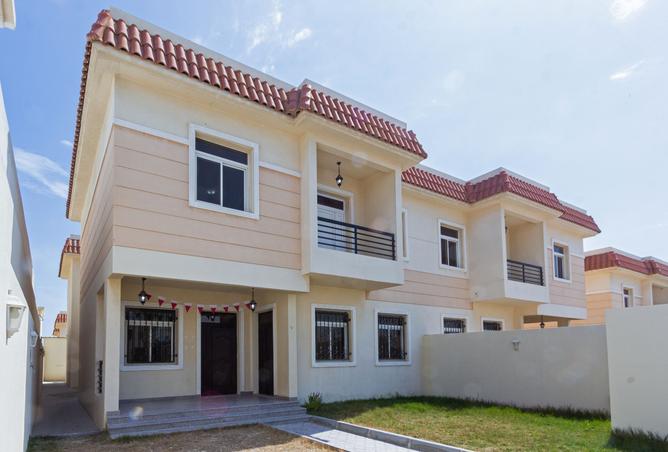 54491599 - Property Image 2