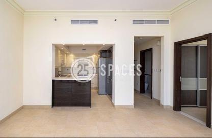 Apartment - 1 Bedroom - 2 Bathrooms for rent in Mercato - Qanat Quartier - The Pearl Island - Doha