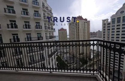 Apartment - 2 Bedrooms - 2 Bathrooms for sale in Floresta Gardens - Floresta Gardens - The Pearl Island - Doha