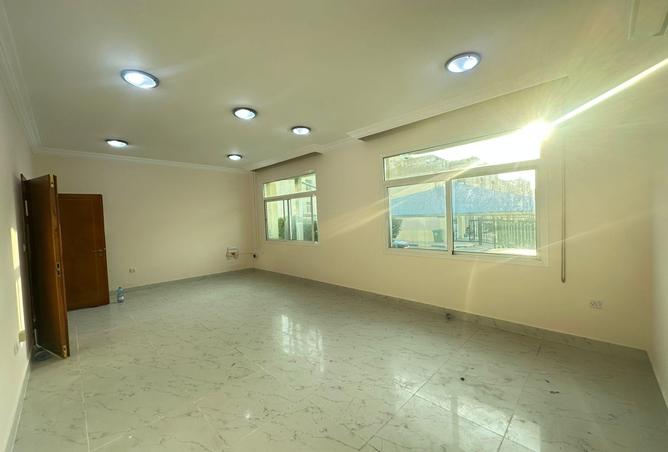 52684138 - Property Image 2