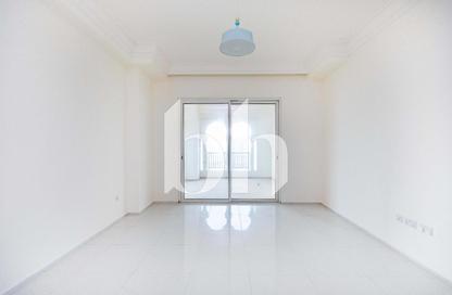 Apartment - 3 Bedrooms - 4 Bathrooms for rent in Viva West - Viva Bahriyah - The Pearl Island - Doha