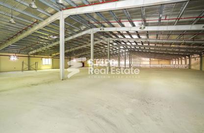 Warehouse - Studio for rent in East Industrial Street - Birkat Al Awamer - Al Wakra