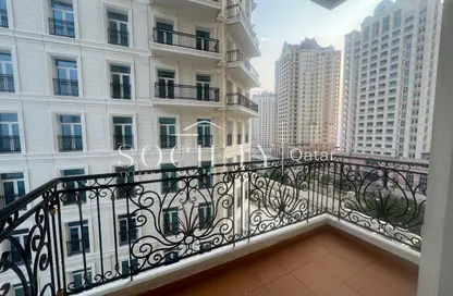 Apartment - 1 Bedroom - 2 Bathrooms for rent in Floresta Gardens - Floresta Gardens - The Pearl Island - Doha