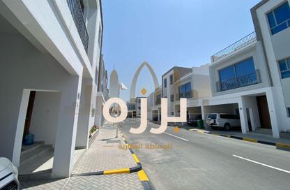 مجمع سكني - 4 غرف نوم - 4 حمامات للايجار في مريخ - المريخ - الدوحة