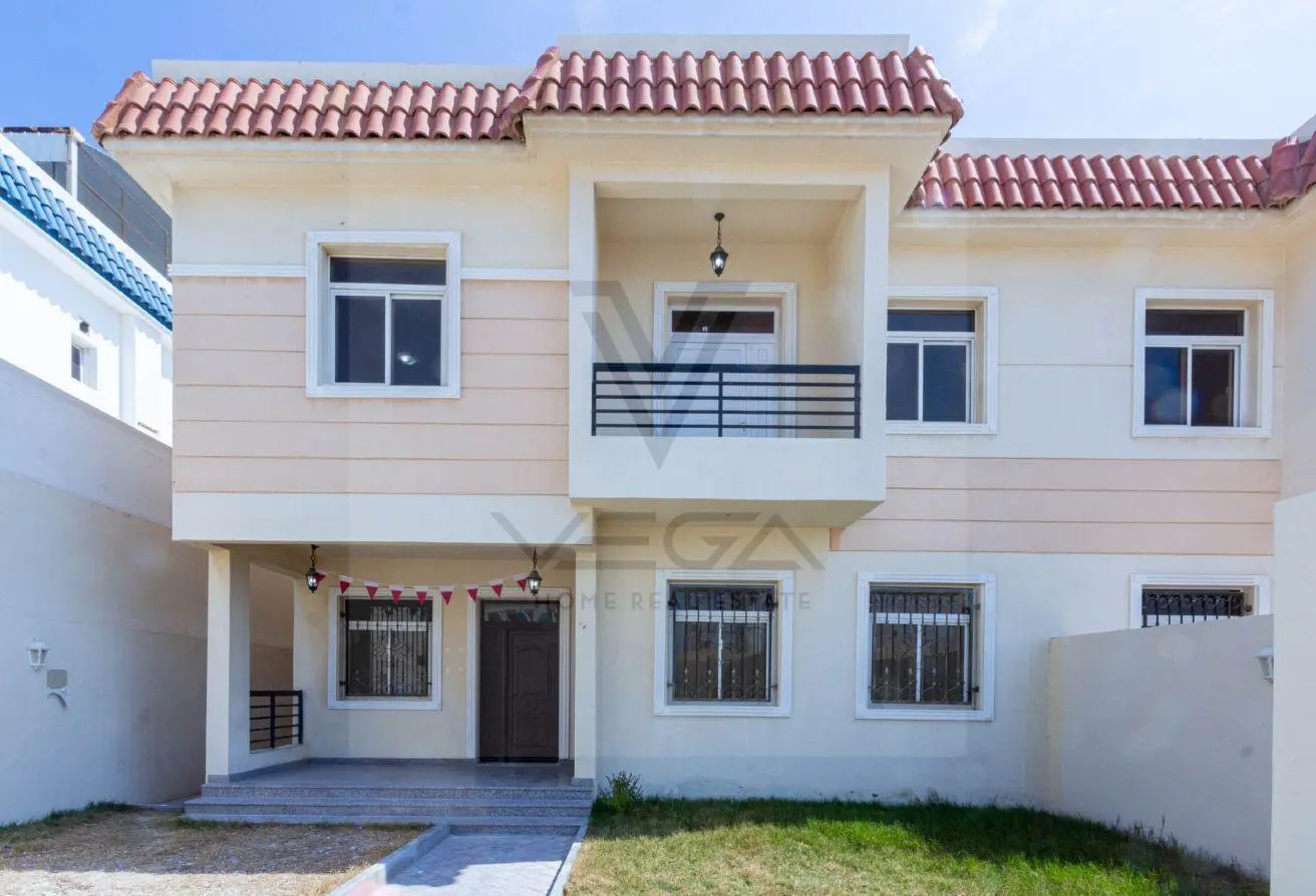 62182114 - Property Main Image