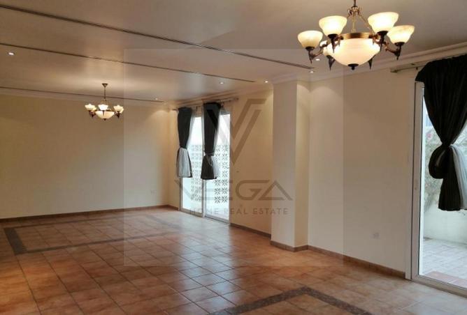 1002075 - Property Image 3