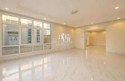 Villa - 4 Bedrooms - 4 Bathrooms for rent in Wadi Al Markh - Muraikh - AlMuraikh - Doha