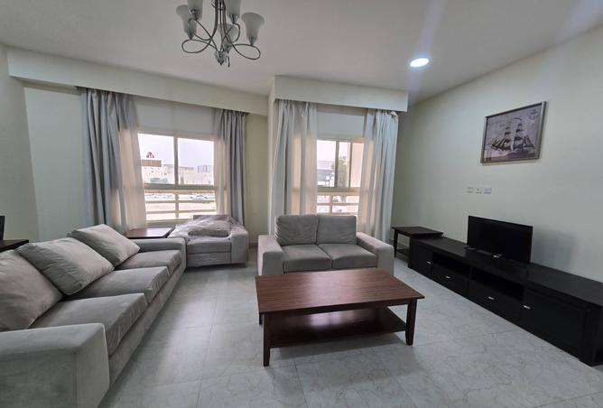 2PE2zwI3yvw - Property Main Image