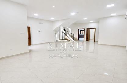 Villa - 5 Bedrooms - 4 Bathrooms for rent in Al Markhiya Street - Al Markhiya - Doha