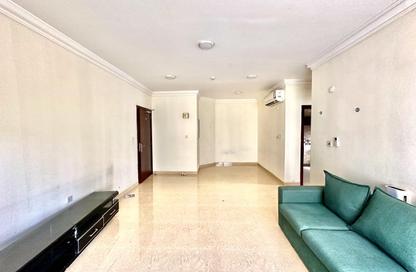 Apartment - 1 Bedroom - 2 Bathrooms for rent in Umm Ghuwailina 4 - Umm Ghuwailina - Doha Apartment - 1 Bedroom - 2 Bathrooms for rent in Umm Ghuwailina 4 - Umm Ghuwailina - Doha