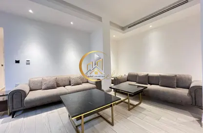 Apartment - 2 Bedrooms - 2 Bathrooms for rent in Musheireb Tower - Musheireb - Musheireb - Doha