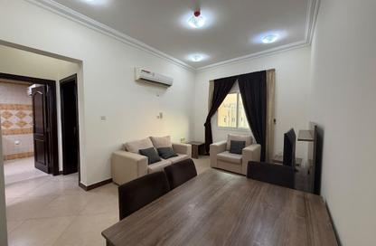 Apartment - 1 - 1 for rent in Umm Ghuwalina - Umm Ghuwailina - Doha