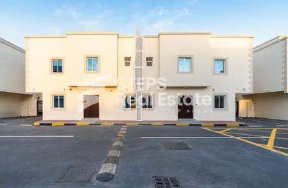 Compound - 6 Bedrooms - 6 Bathrooms for rent in Al Kheesa - Al Kheesa - Umm Salal Mohammed