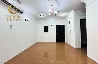 Apartment - 1 - 1 for rent in Umm Ghwailina Comm - Umm Ghuwalina - Umm Ghuwailina - Doha