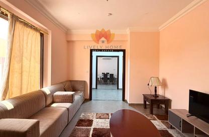 Villa - 7+ Bedrooms - 7+ Bathrooms for rent in Al Kheesa - Al Kheesa - Umm Salal Mohammed