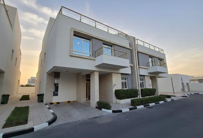 60226845 - Property Image 2