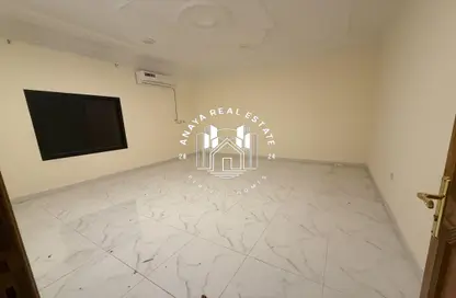 Villa - Studio - 1 Bathroom for rent in Muaither Area - Al Rayyan - Doha