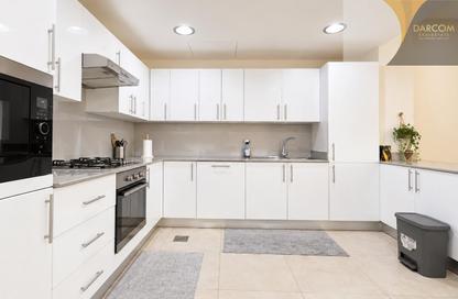 Apartment - 2 - 3 for rent in Lusail Marina Heights - Marina District - Lusail