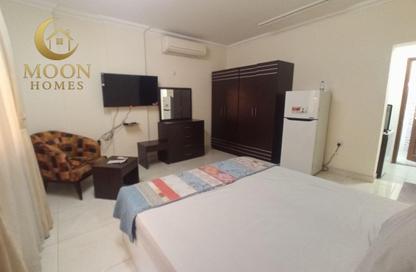 Apartment - Studio - 1 Bathroom for rent in Umm Ghuwailina 4 - Umm Ghuwailina - Doha Apartment - Studio - 1 Bathroom for rent in Umm Ghuwailina 4 - Umm Ghuwailina - Doha