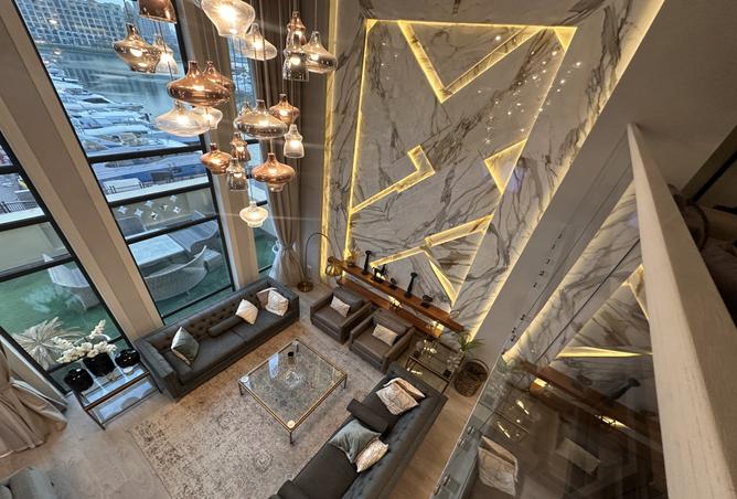 975359 - Property Image 3