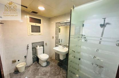 Apartment - 2 Bedrooms - 2 Bathrooms for rent in Fereej Bin Mahmoud North - Fereej Bin Mahmoud - Doha