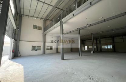 Warehouse - Studio - 7+ Bathrooms for rent in East Industrial Street - Birkat Al Awamer - Al Wakra