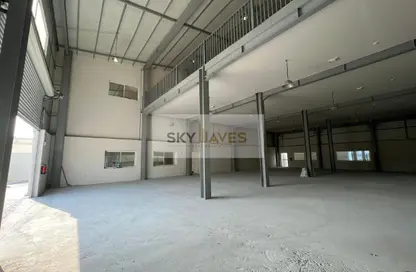 Warehouse - Studio for rent in East Industrial Street - Birkat Al Awamer - Al Wakra
