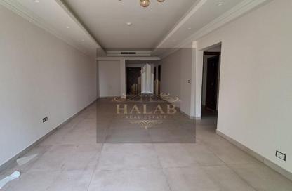 Apartment - 3 Bedrooms - 4 Bathrooms for rent in Giardino Apartments - The Pearl Island - Doha Apartment - 3 Bedrooms - 4 Bathrooms for rent in Giardino Apartments - The Pearl Island - Doha