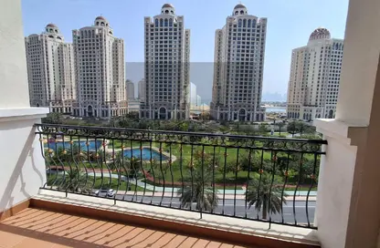 Apartment - 3 Bedrooms - 4 Bathrooms for rent in Giardino Apartments - The Pearl Island - Doha