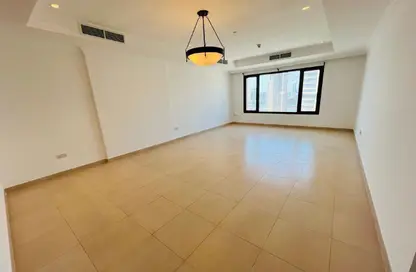 شقة - غرفة نوم - 2 حمامات للبيع في طريق بورتو الغربي - بورتو أرابيا - جزيرة اللؤلؤة - الدوحة