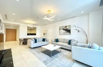 Apartment - 2 Bedrooms - 4 Bathrooms for rent in Floresta Gardens - Floresta Gardens - The Pearl Island - Doha