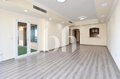 Apartment - 2 - 3 for sale in West Porto Drive - Porto Arabia - The Pearl Island - Doha Apartment - 2 - 3 for sale in West Porto Drive - Porto Arabia - The Pearl Island - Doha
