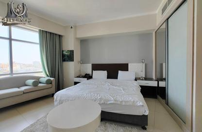 Apartment - Studio - 1 Bathroom for rent in Corniche Road - Corniche Road - Doha Apartment - Studio - 1 Bathroom for rent in Corniche Road - Corniche Road - Doha