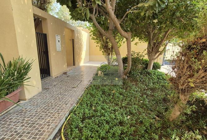 57729800 - Property Image 3