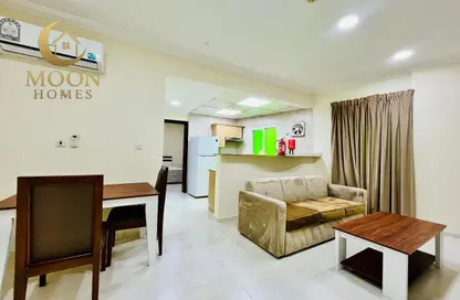 شقة - غرفة نوم - 1 حمام للايجار في ام غوالينا تجارية - ام غويلينا - أم غويلينا - الدوحة