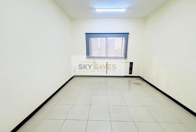 56617203 - Property Image 3