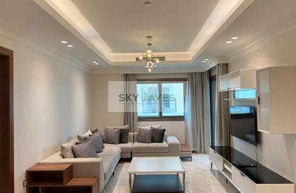 Apartment - 2 Bedrooms - 2 Bathrooms for rent in Giardino Apartments - The Pearl Island - Doha