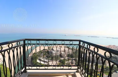 Apartment - 3 Bedrooms - 3 Bathrooms for rent in Floresta Gardens - Floresta Gardens - The Pearl Island - Doha
