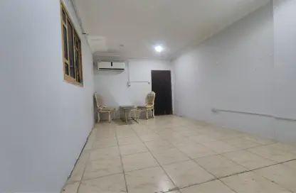 Apartment - Studio - 1 Bathroom for rent in Madinat Khalifa North - Madinat Khalifa - Doha