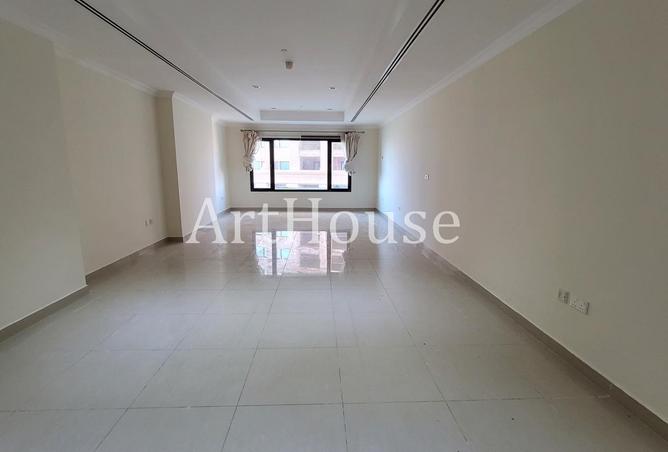 55681302 - Property Main Image