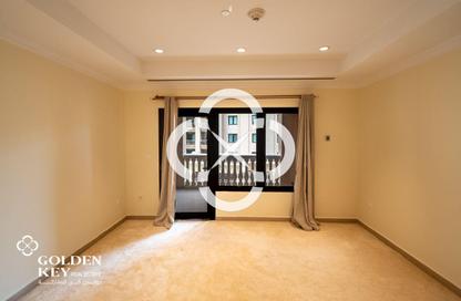 Apartment - 1 Bedroom - 2 Bathrooms for rent in West Porto Drive - Porto Arabia - The Pearl Island - Doha