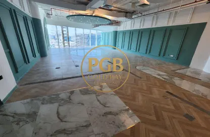 Office Space - Studio - 6 Bathrooms for rent in Evergreen Commercial Building - Energy City - Lusail