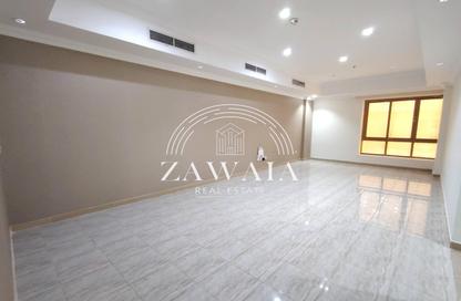 Apartment - 2 Bedrooms - 2 Bathrooms for rent in Al Sadd Road - Al Sadd - Doha Apartment - 2 Bedrooms - 2 Bathrooms for rent in Al Sadd Road - Al Sadd - Doha