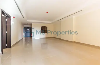 Apartment - 1 Bedroom - 2 Bathrooms for rent in East Porto Drive - Porto Arabia - The Pearl Island - Doha